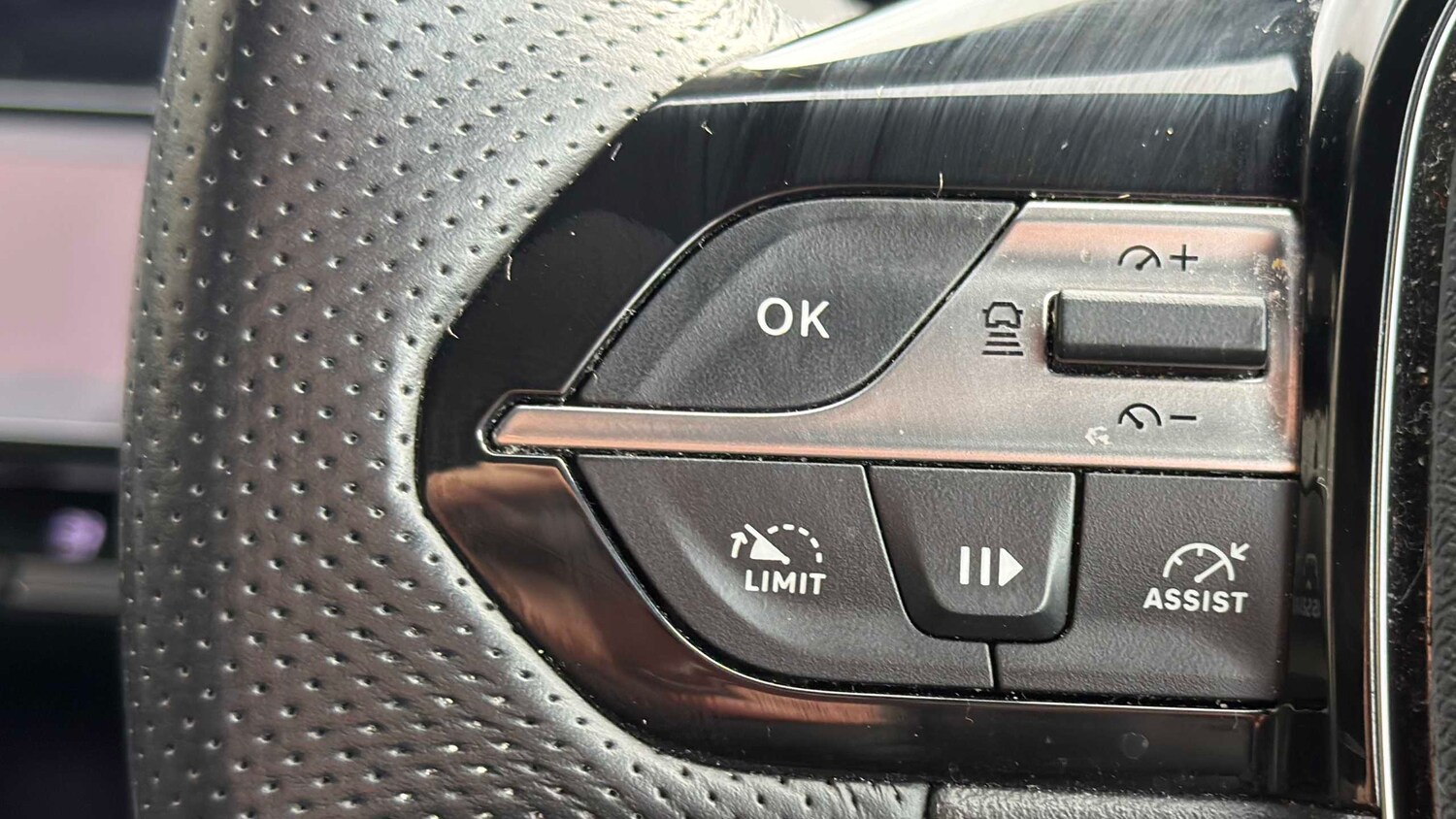 Used Peugeot 408 for sale - 77859800: Photo 15