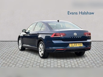 Used Volkswagen Passat 2019 for sale - 79415336: Photo