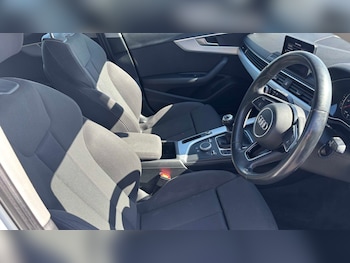 Used Audi A4 2016 for sale - 79095671: Photo