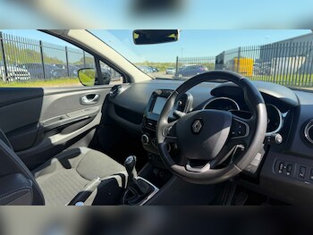 Used Renault Clio 2016 for sale - 78451487: Photo