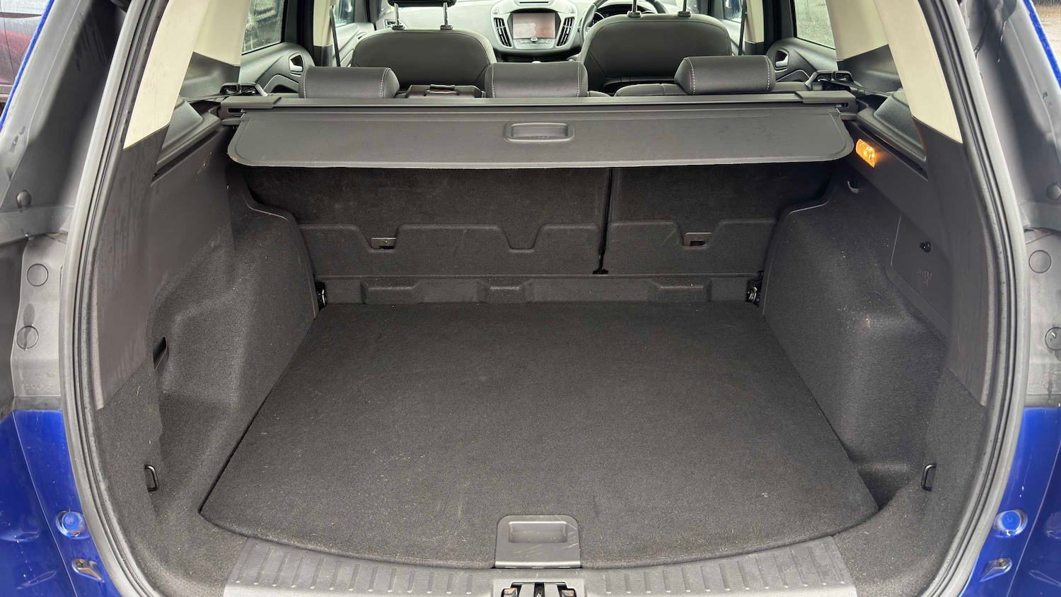 Used Ford Kuga 2017 for sale - 77943427: Photo 11