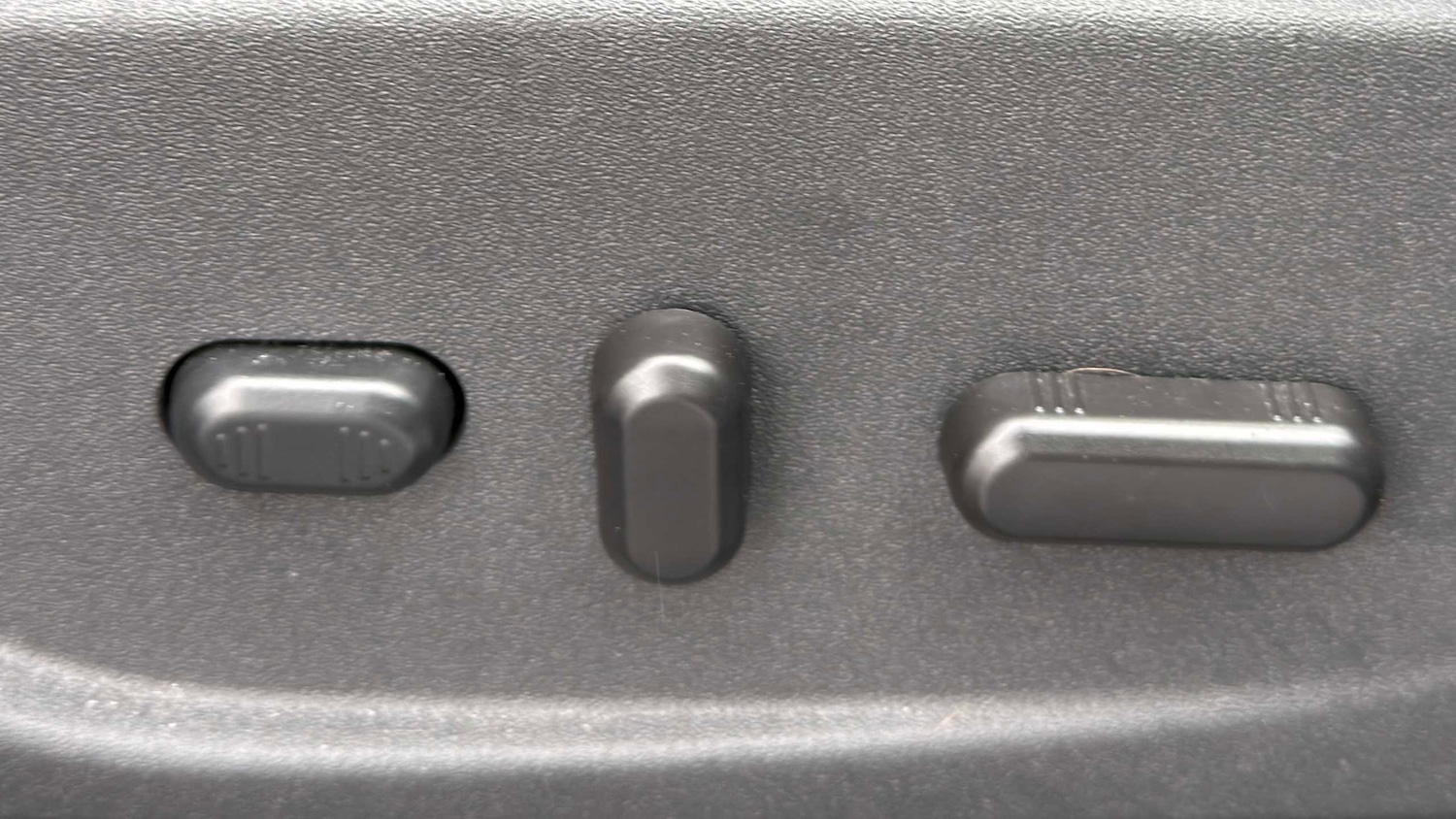 Used Ford Kuga 2017 for sale - 77943427: Photo 13