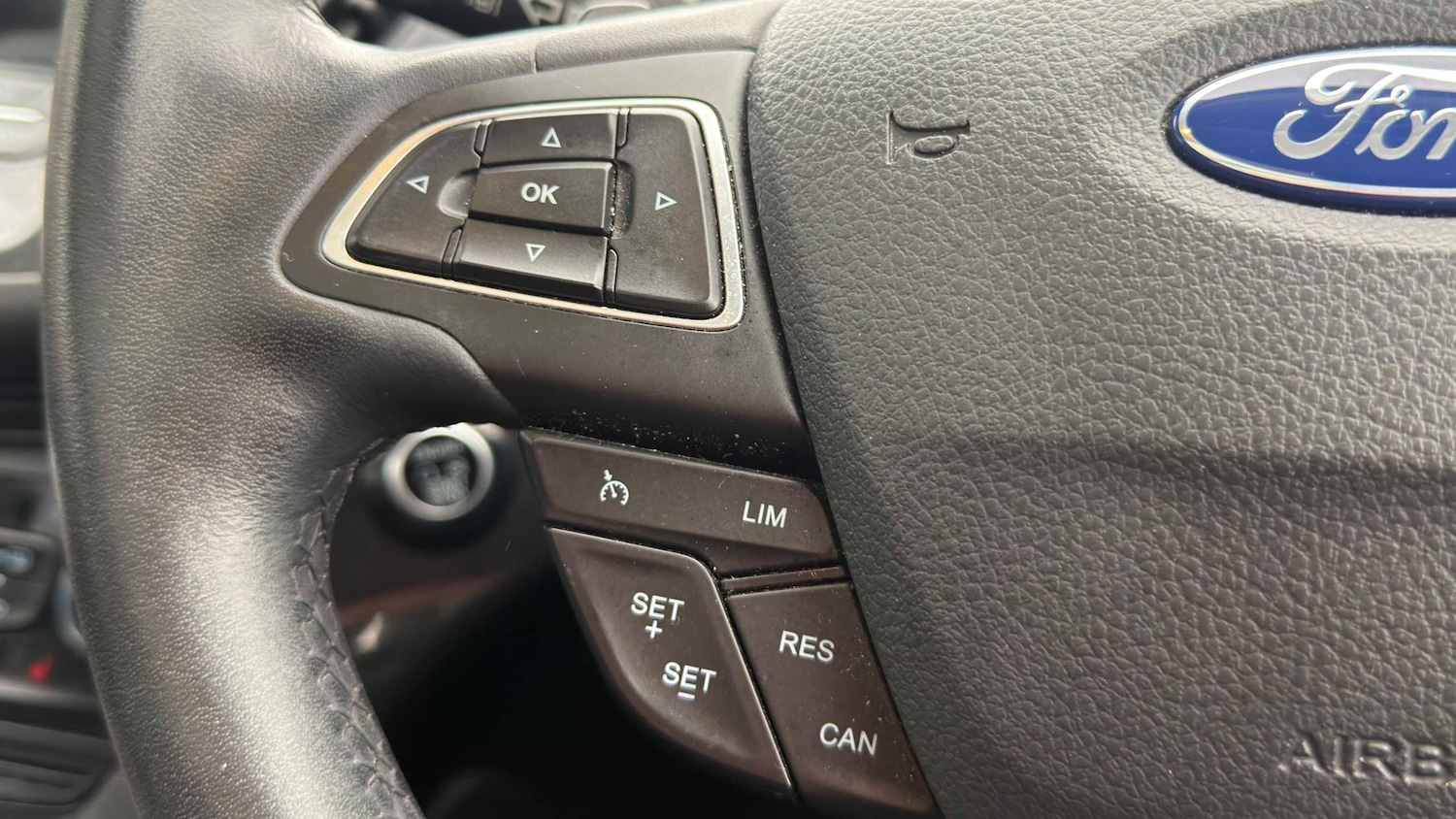 Used Ford Kuga 2017 for sale - 77943427: Photo 14