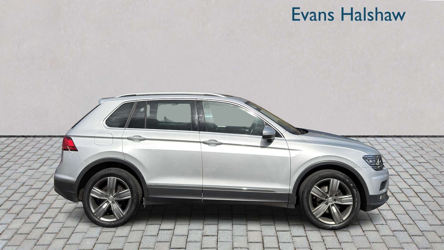 Used Volkswagen Tiguan 2019 for sale - 78024040: Photo 6