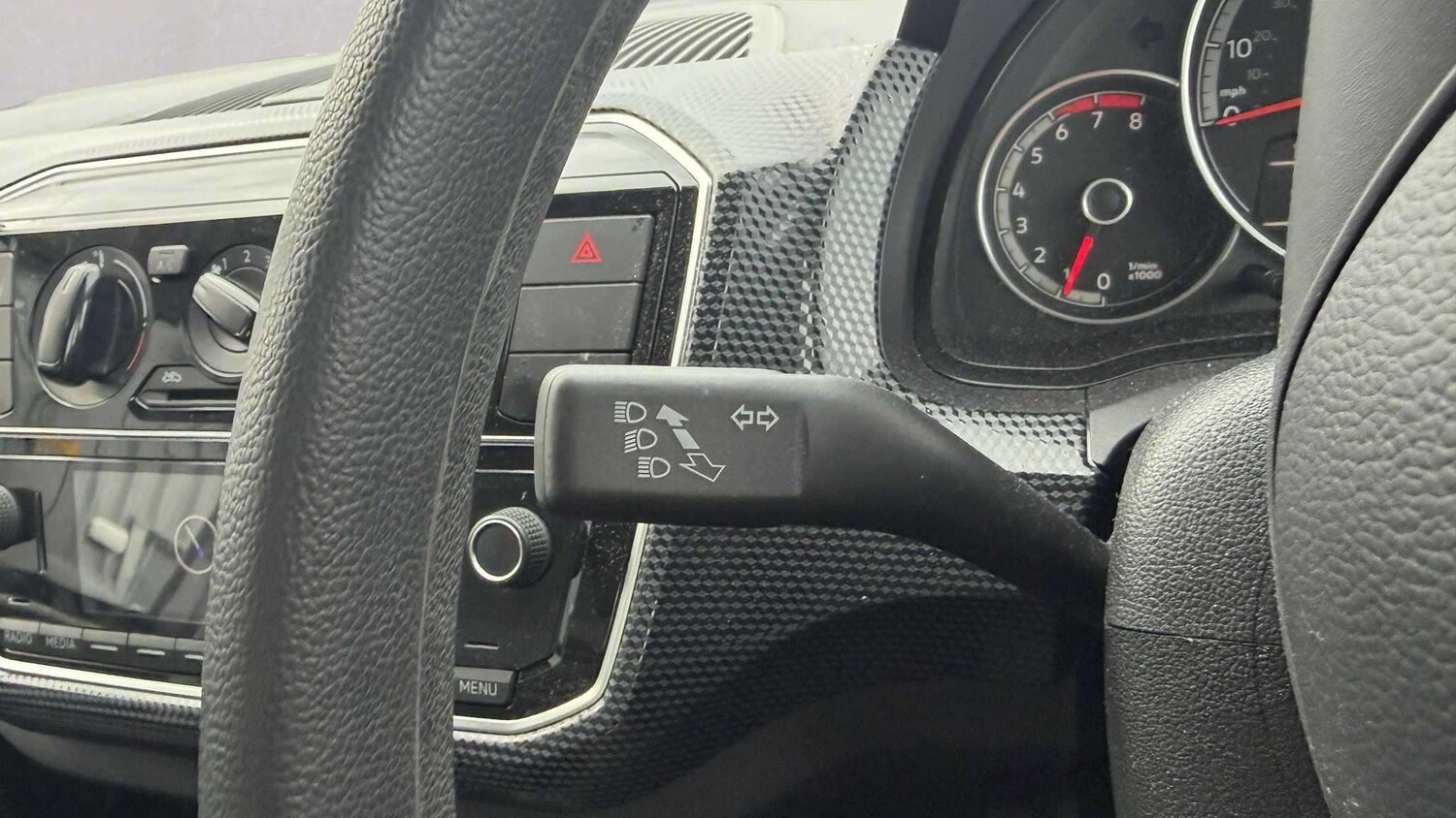 Used Volkswagen up! 2020 for sale - 78137546: Photo 6