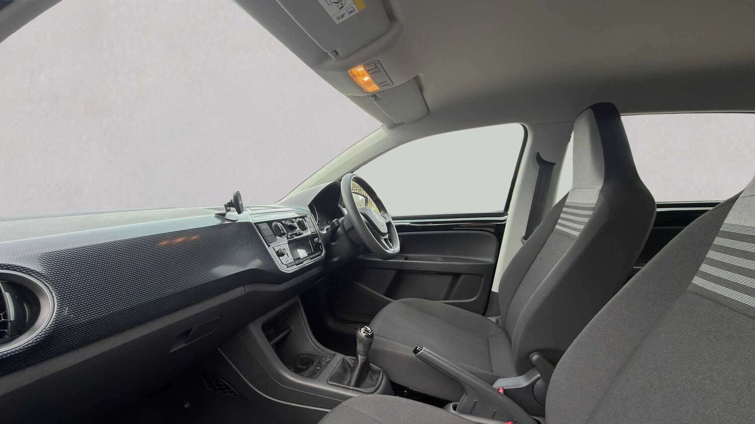 Used Volkswagen up! 2020 for sale - 78137546: Photo 8