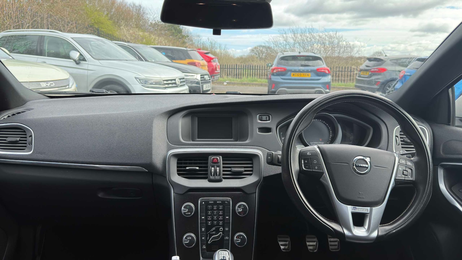 Used Volvo V40 2018 for sale - 78037449: Photo 7