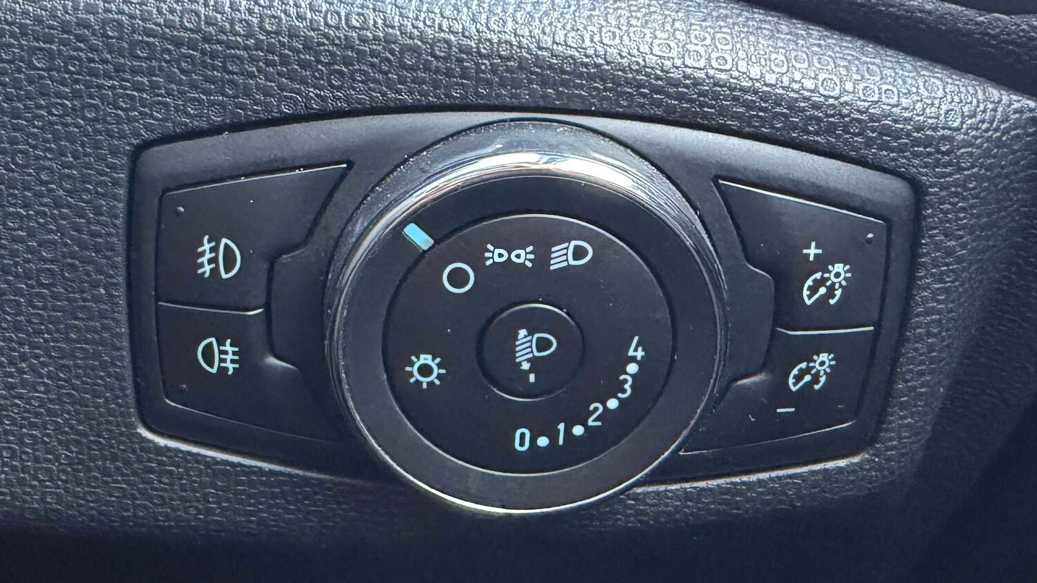 Used Ford Ecosport 2019 for sale - 77860173: Photo 12