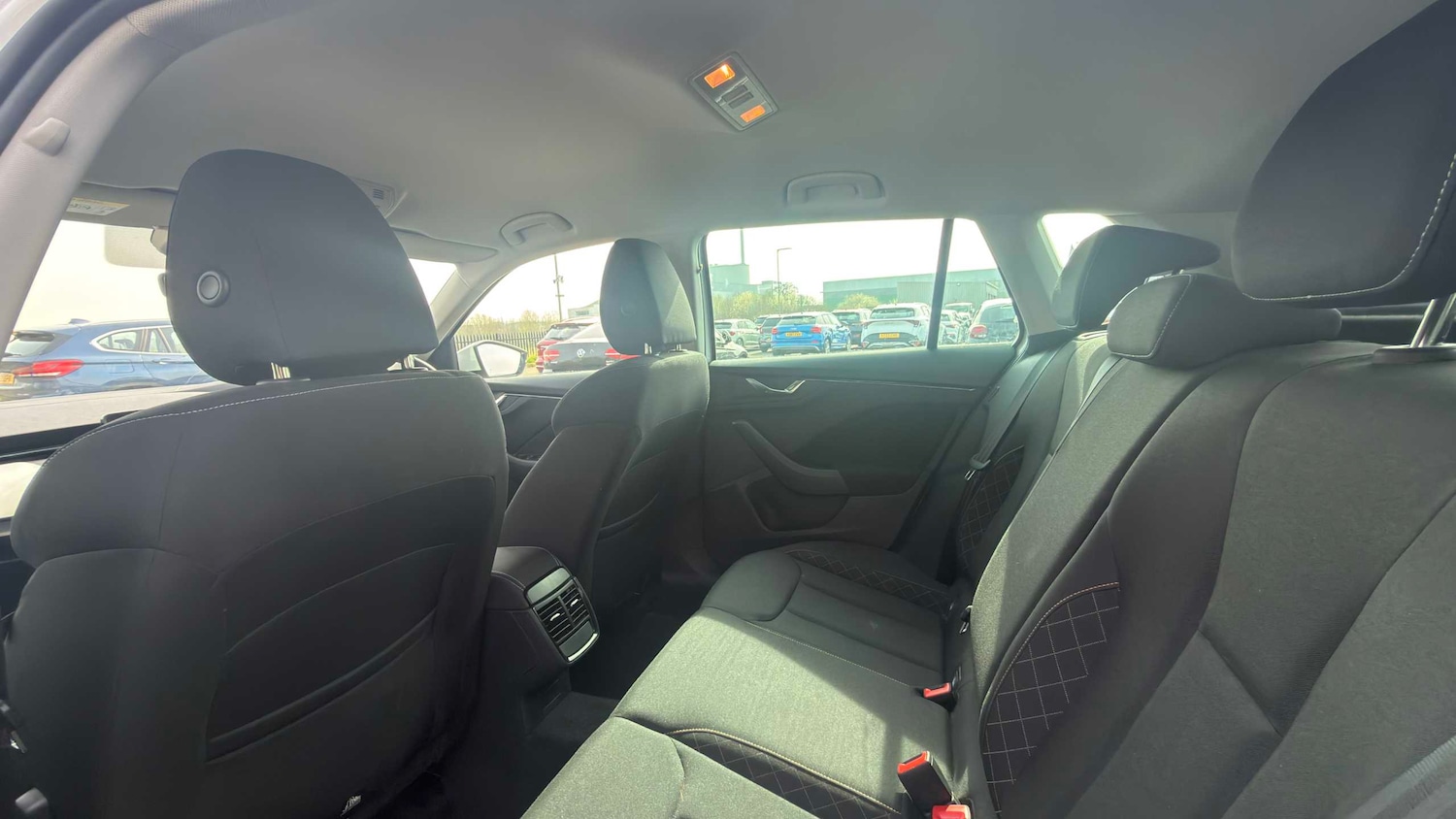 Used Skoda Kamiq 2023 for sale - 77972852: Photo 9