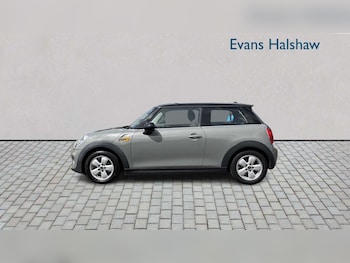 Used MINI Hatch 2017 for sale - 79079076: Photo