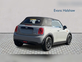 Used MINI Convertible 2017 for sale - 78090049: Photo