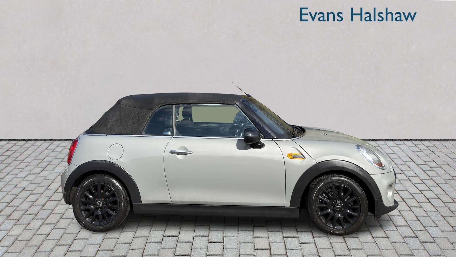Used MINI Convertible 2017 for sale - 78090049: Photo 6