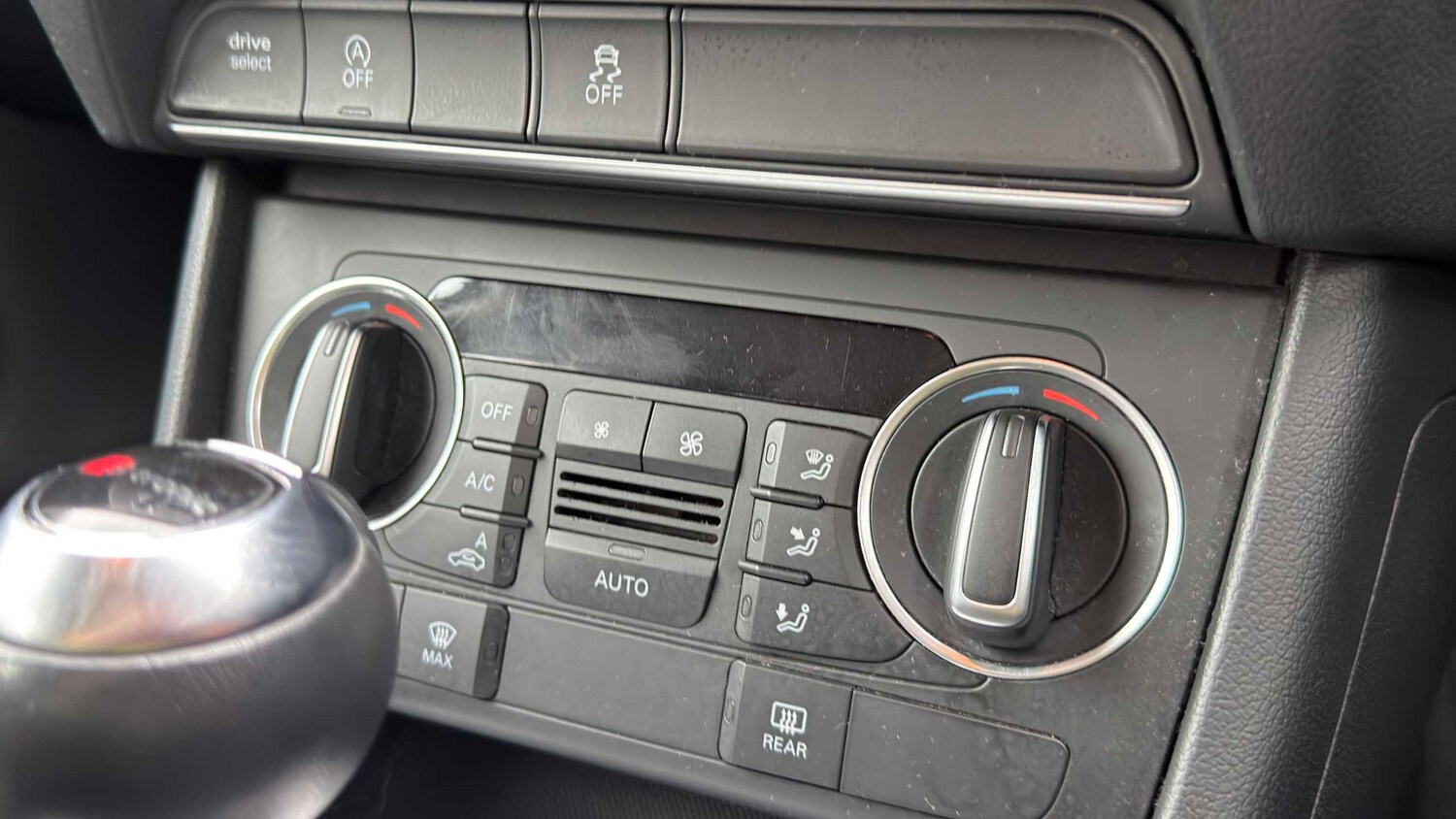 Used Audi Q3 2018 for sale - 77858066: Photo 19