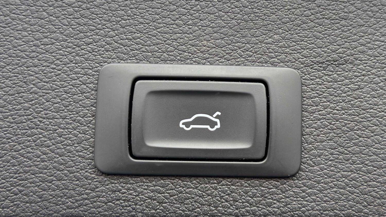 Used Audi Q2 for sale - 78052240: Photo 10