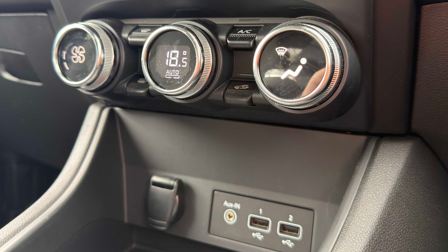 Used Renault Captur 2021 for sale - 78188135: Photo 17