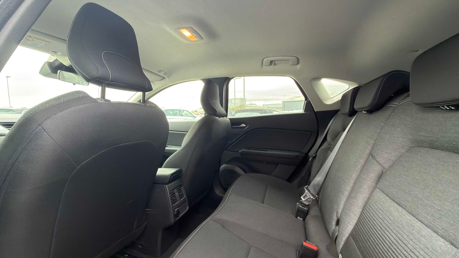 Used Renault Captur 2021 for sale - 78188135: Photo 9