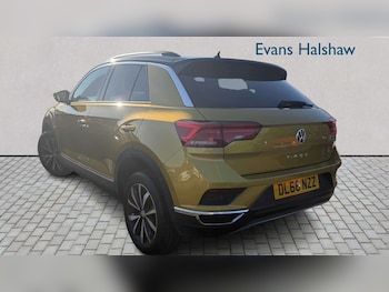 Used Volkswagen T-Roc 2019 for sale - 78378578: Photo
