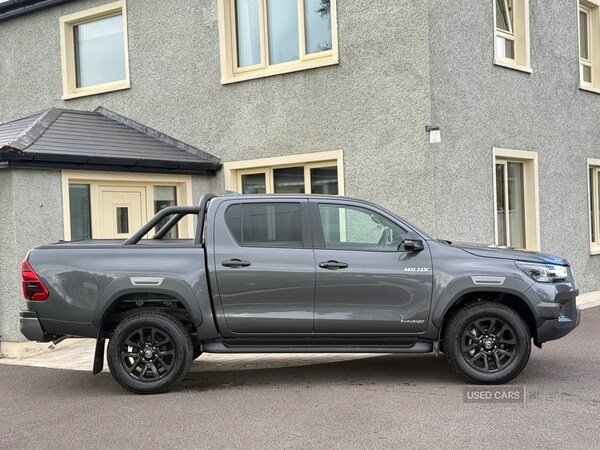 Used Toyota Hilux 2025 for sale - 76562619: Photo 4