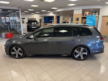 Used Volkswagen Golf 2018 for sale - 78372689: Photo