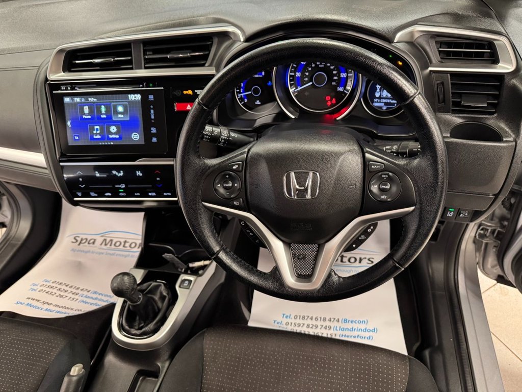 Used Honda Jazz 2017 for sale - 76303622: Photo 13