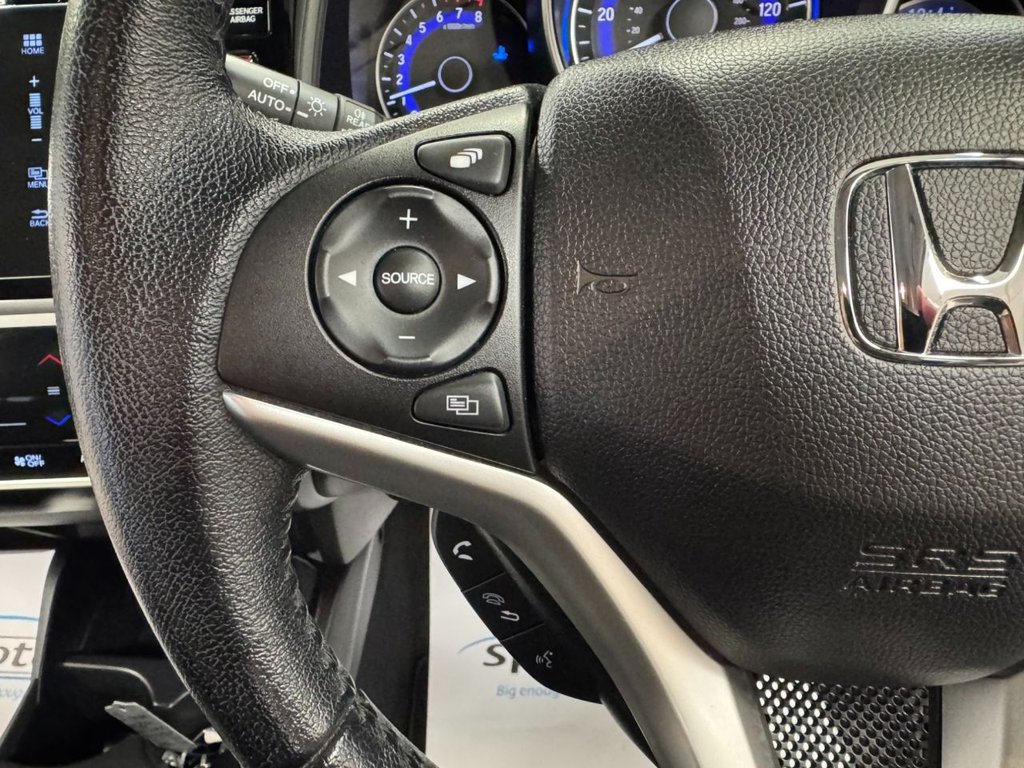 Used Honda Jazz 2017 for sale - 76303622: Photo 20