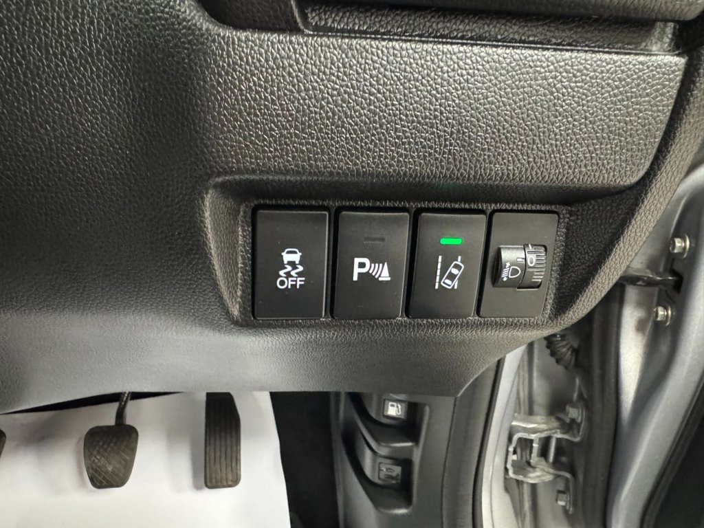 Used Honda Jazz 2017 for sale - 76303622: Photo 24