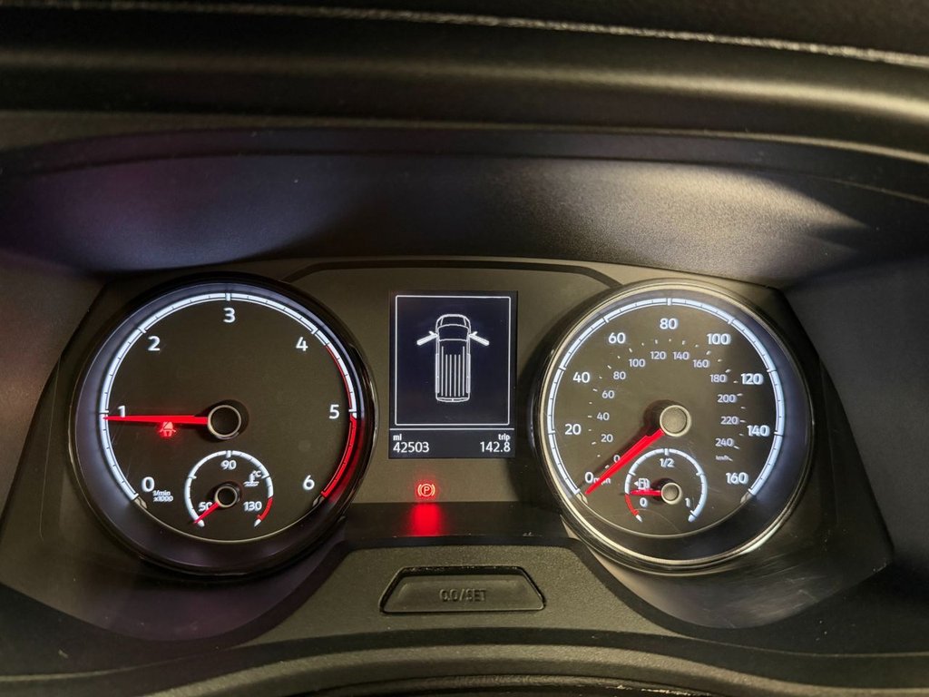 Used Volkswagen Transporter 2022 for sale - 77608612: Photo 17