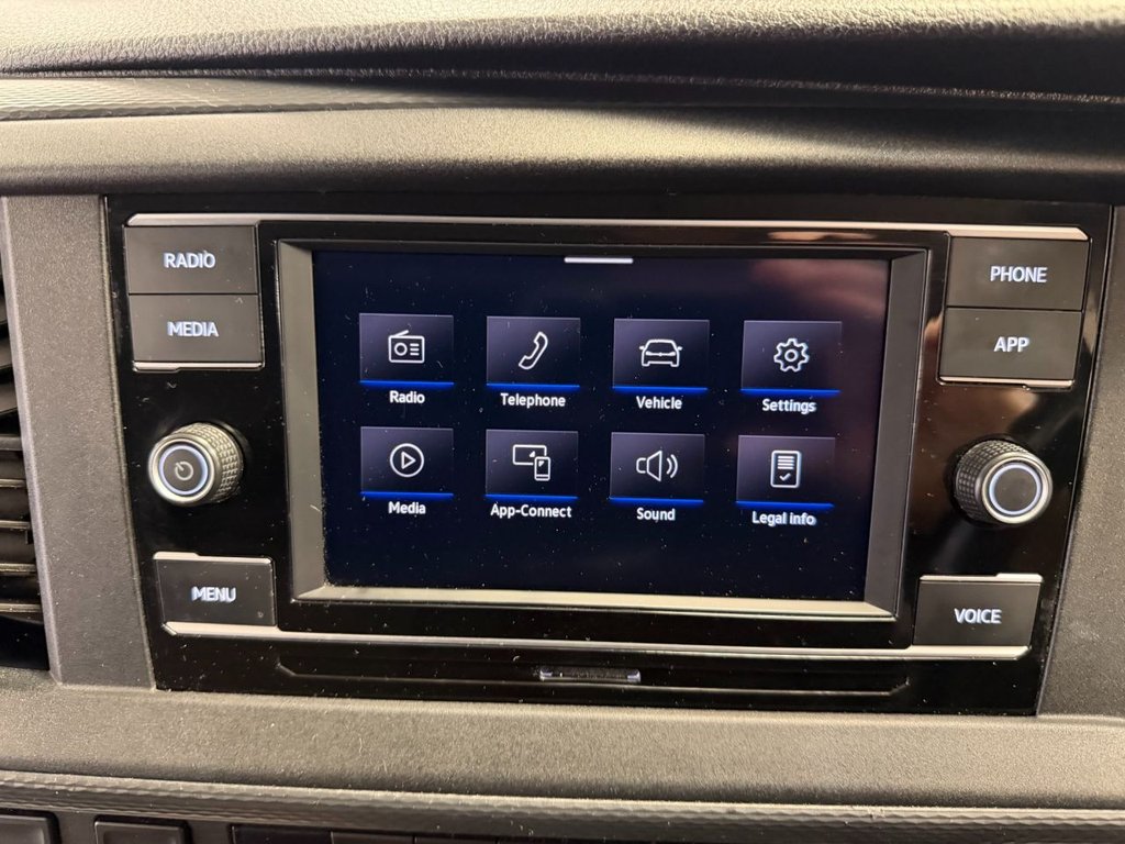 Used Volkswagen Transporter 2022 for sale - 77608612: Photo 18