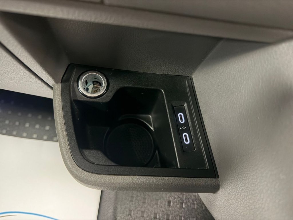 Used Volkswagen Transporter 2022 for sale - 77608612: Photo 29