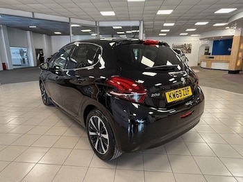 Used Peugeot 208 2019 for sale - 75134856: Photo