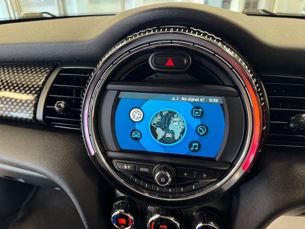 Used MINI Hatch 2018 for sale - 75111099: Photo 18