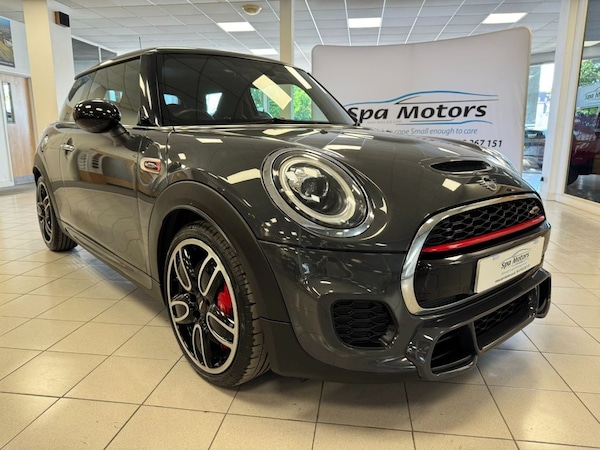 Used MINI Hatch 2018 for sale - 75111099: Photo 1