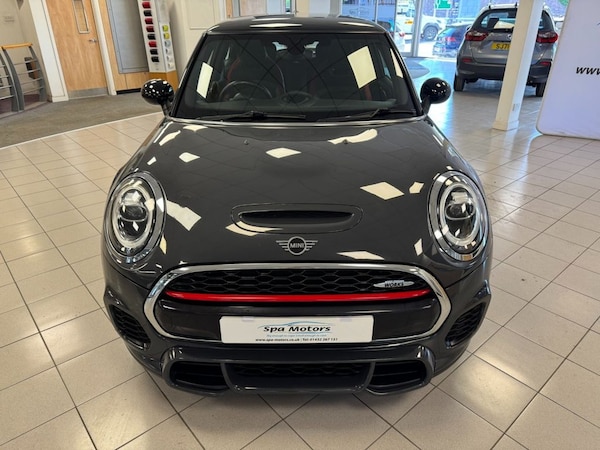 Used MINI Hatch 2018 for sale - 75111099: Photo 2