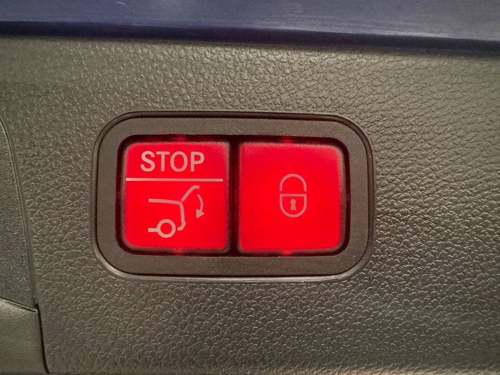 Used Mercedes-Benz GLC 2017 for sale - 76986164: Photo 30