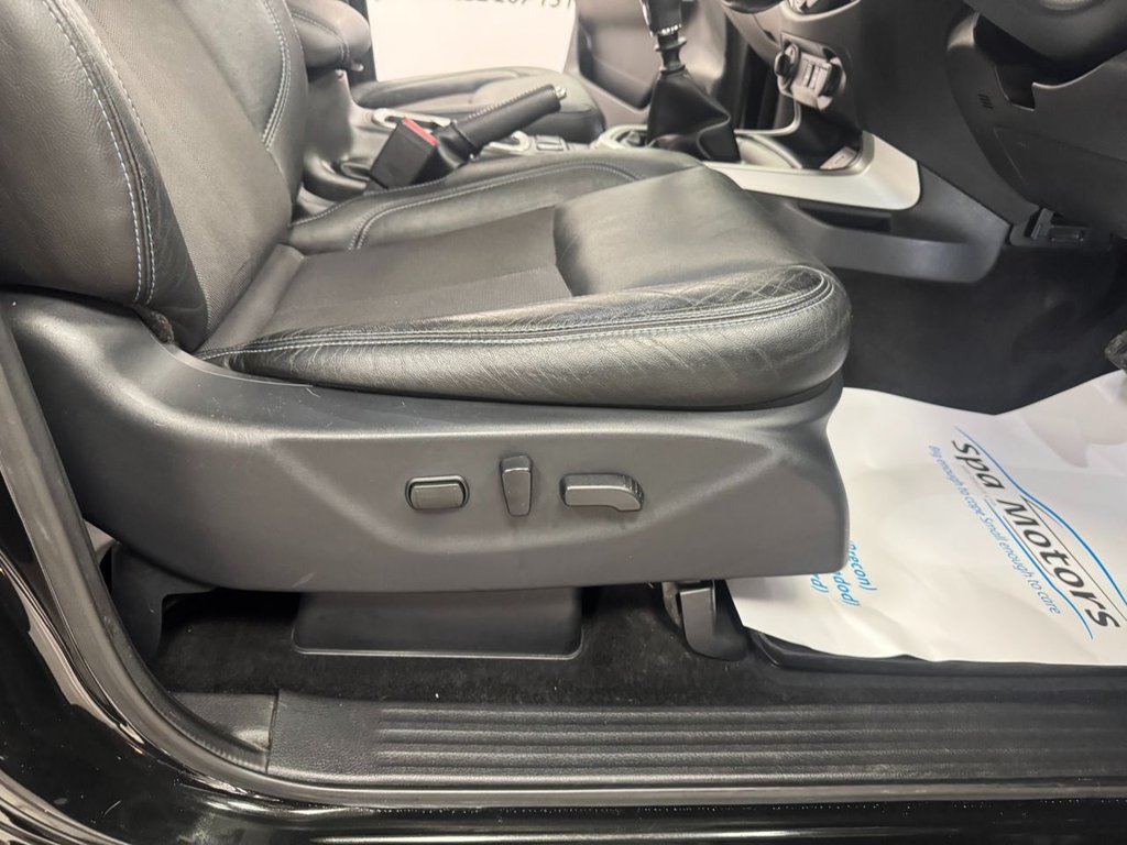 Used Nissan Navara 2021 for sale - 76973258: Photo 16