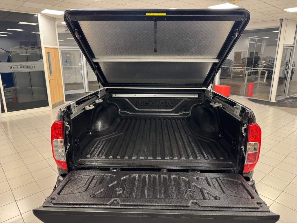 Used Nissan Navara 2021 for sale - 76973258: Photo 8