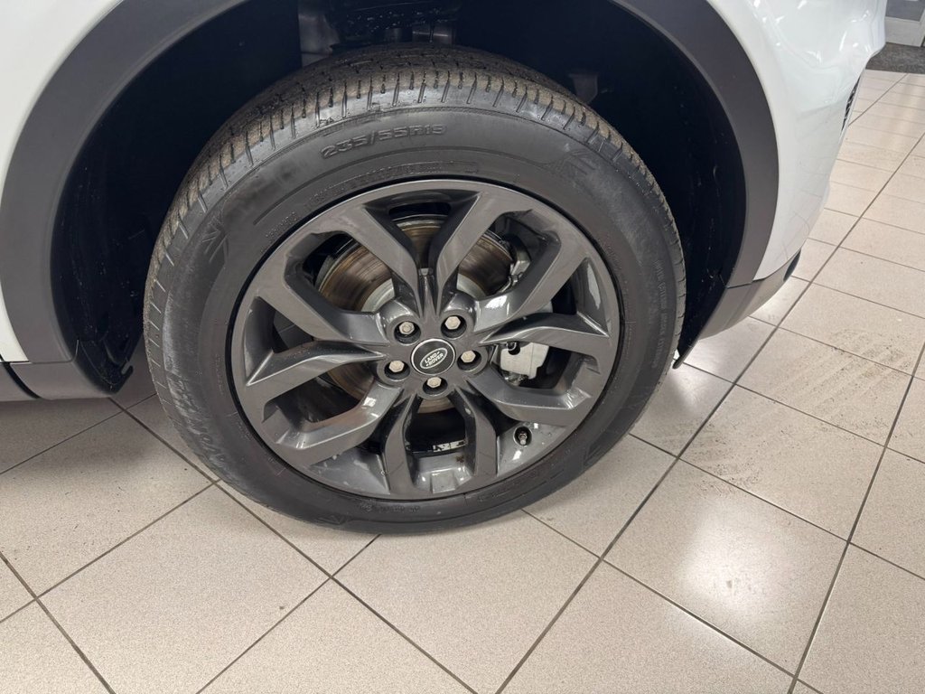 Used Land Rover Discovery Sport 2018 for sale - 76469877: Photo 12