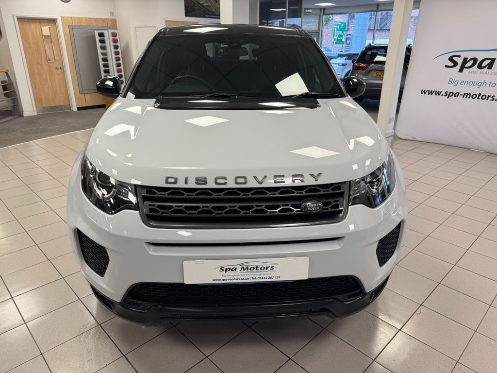 Used Land Rover Discovery Sport 2018 for sale - 76469877: Photo 2