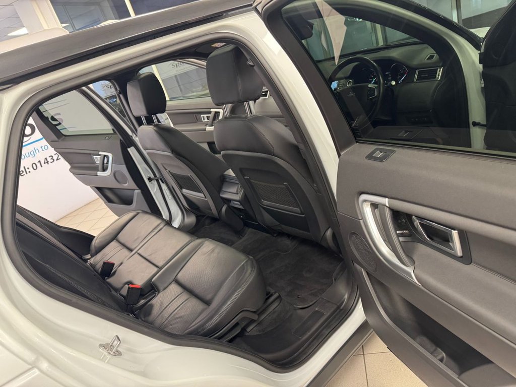 Used Land Rover Discovery Sport 2018 for sale - 76469877: Photo 27