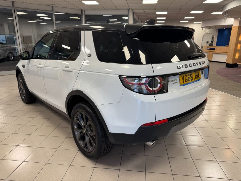Used Land Rover Discovery Sport 2018 for sale - 76469877: Photo 5