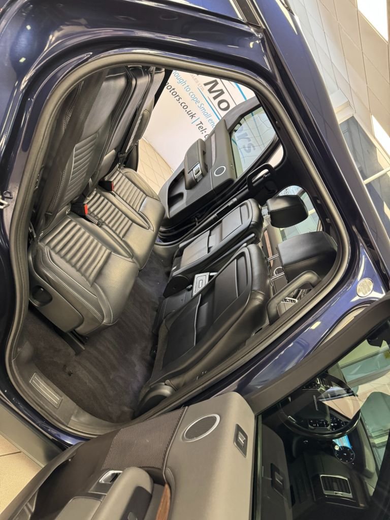 Used Land Rover Discovery 2019 for sale - 76396005: Photo 32