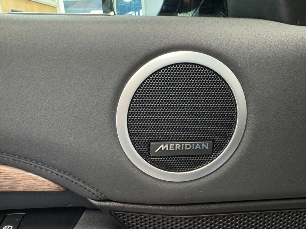 Used Land Rover Discovery 2019 for sale - 76396005: Photo 39