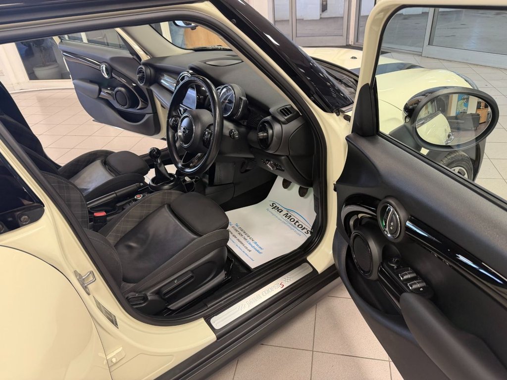 Used MINI Hatch 2018 for sale - 78096300: Photo 12