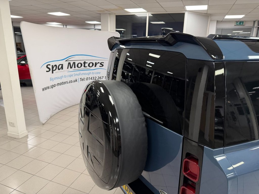 Used Land Rover Defender 2021 for sale - 77507049: Photo 13