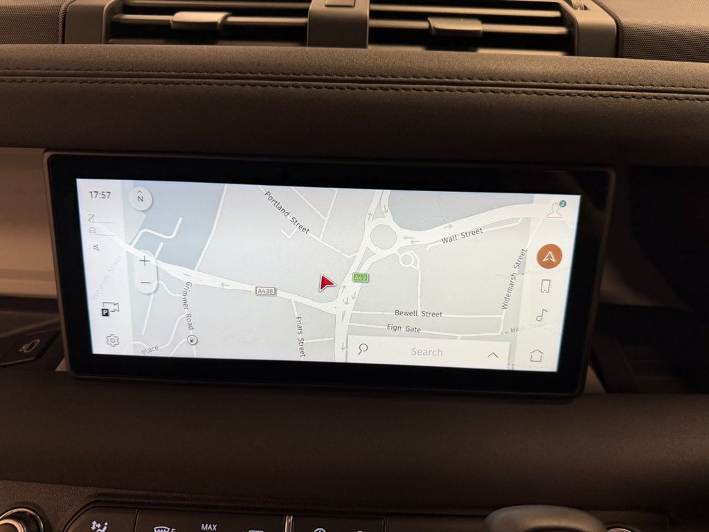 Used Land Rover Defender 2021 for sale - 77507049: Photo 24