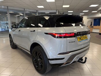 Used Land Rover Range Rover Evoque 2022 for sale - 77133182: Photo
