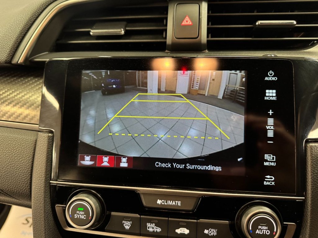 Used Honda Civic 2018 for sale - 76962202: Photo 17