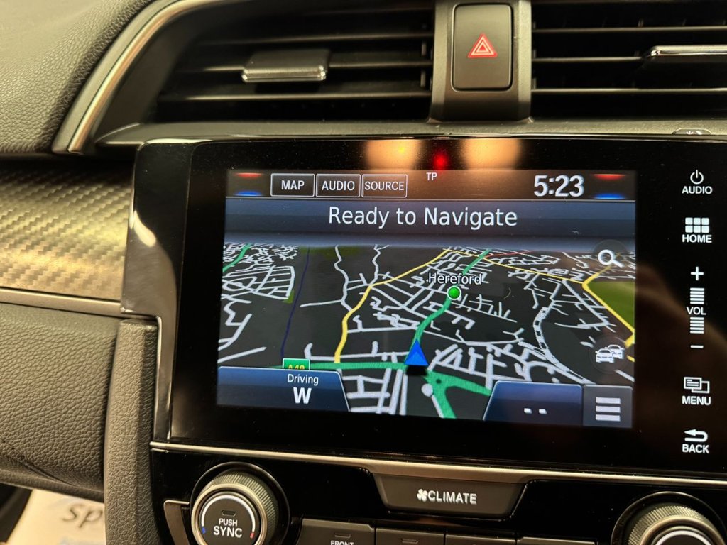 Used Honda Civic 2018 for sale - 76962202: Photo 22