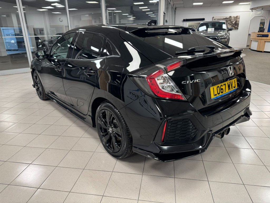 Used Honda Civic 2018 for sale - 76962202: Photo 5