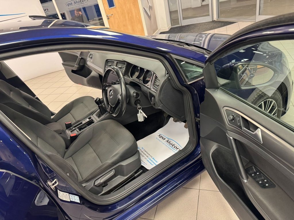 Used Volkswagen Golf 2018 for sale - 76642556: Photo 12